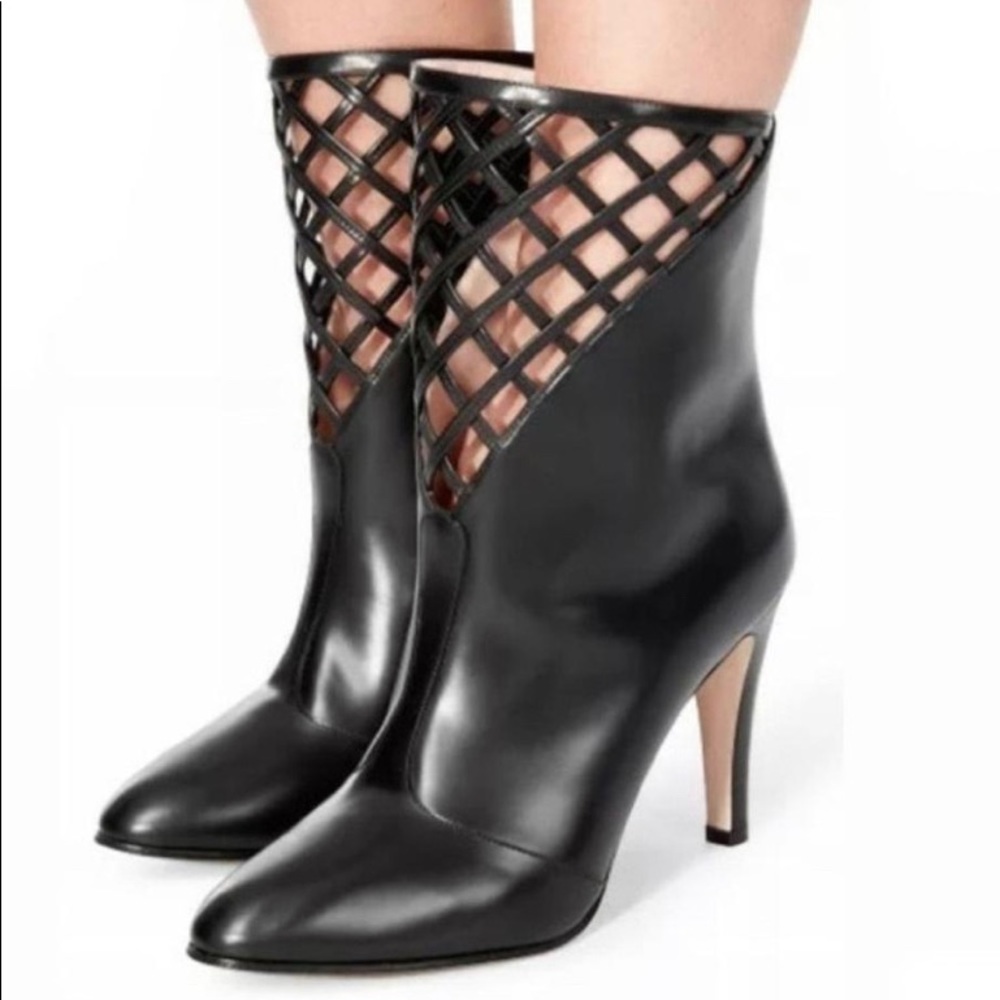 Black Gucci 2021 leather caged heeled damir lattice boots
